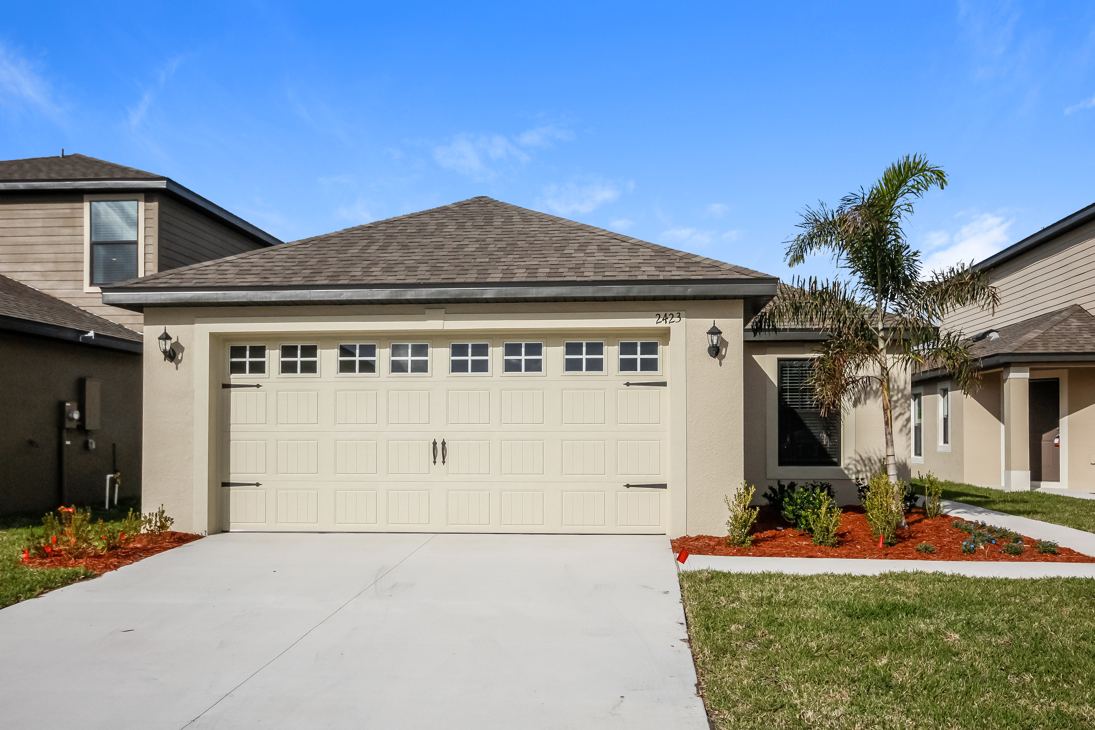 2423 Caspian Dr Lakeland, FL 33805